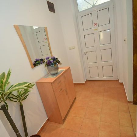 Apartments Vojin Risan Chambre photo