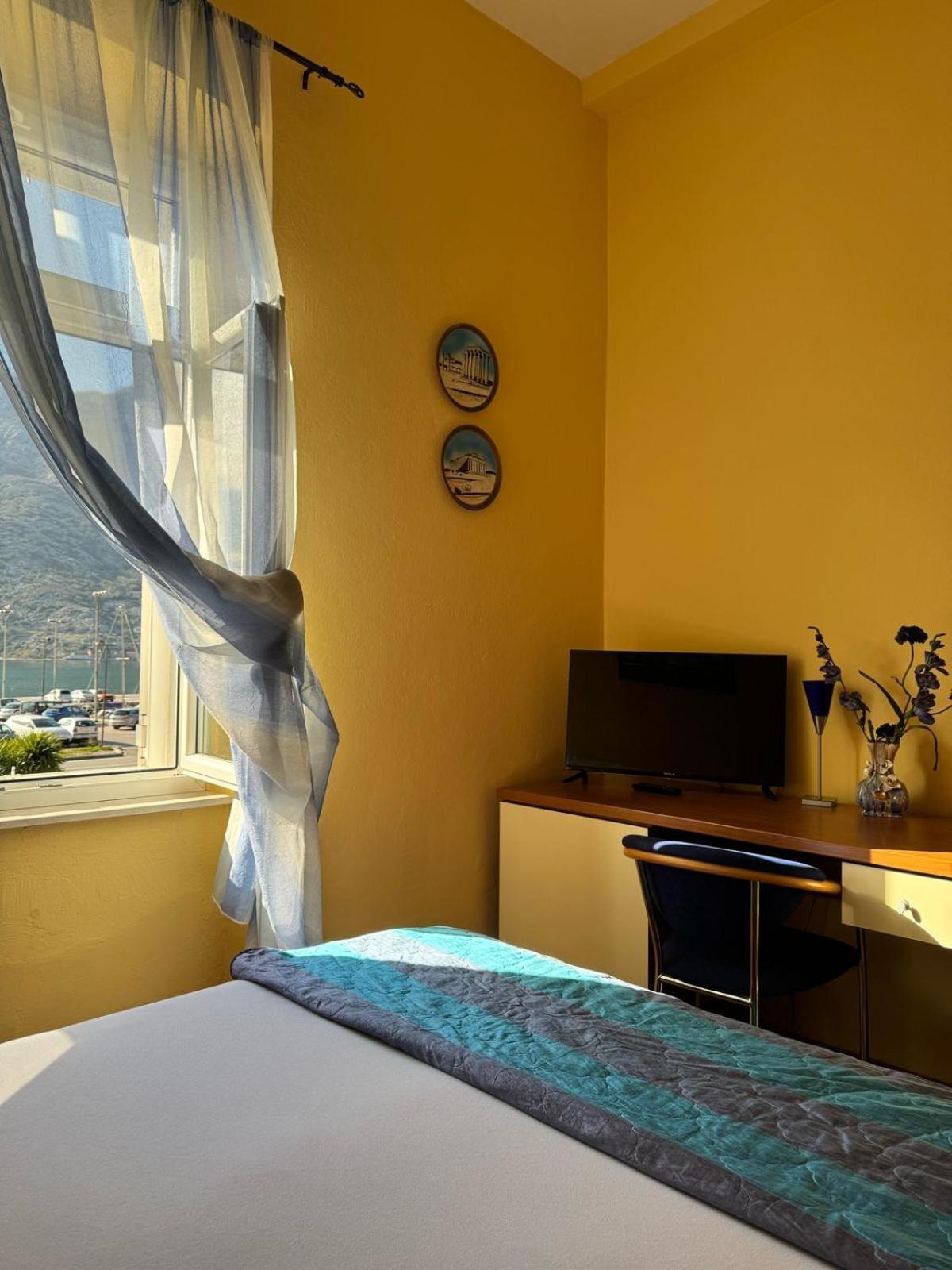 Apartments Vojin Risan Chambre photo