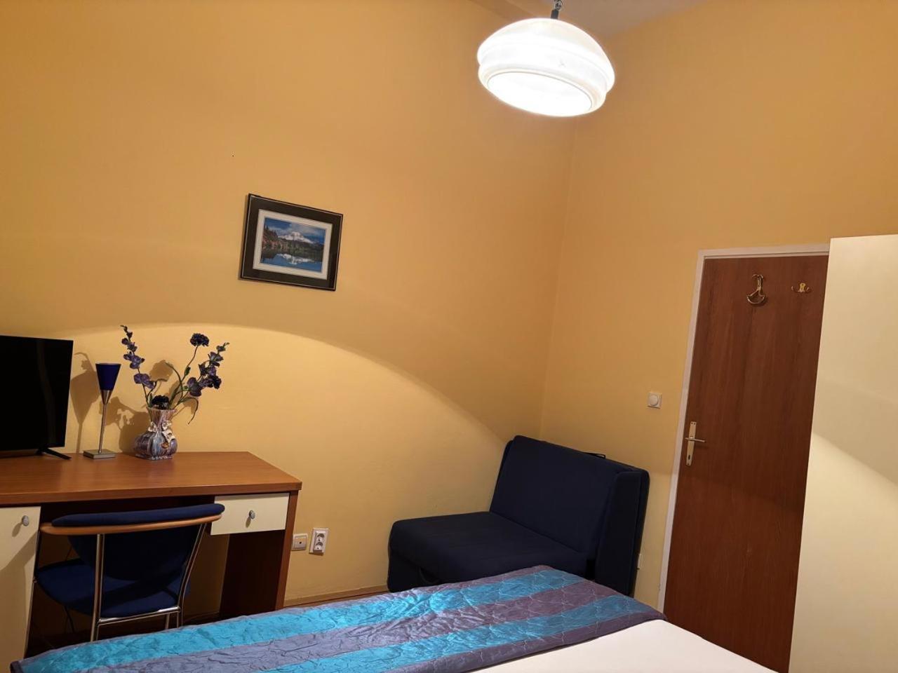 Apartments Vojin Risan Chambre photo