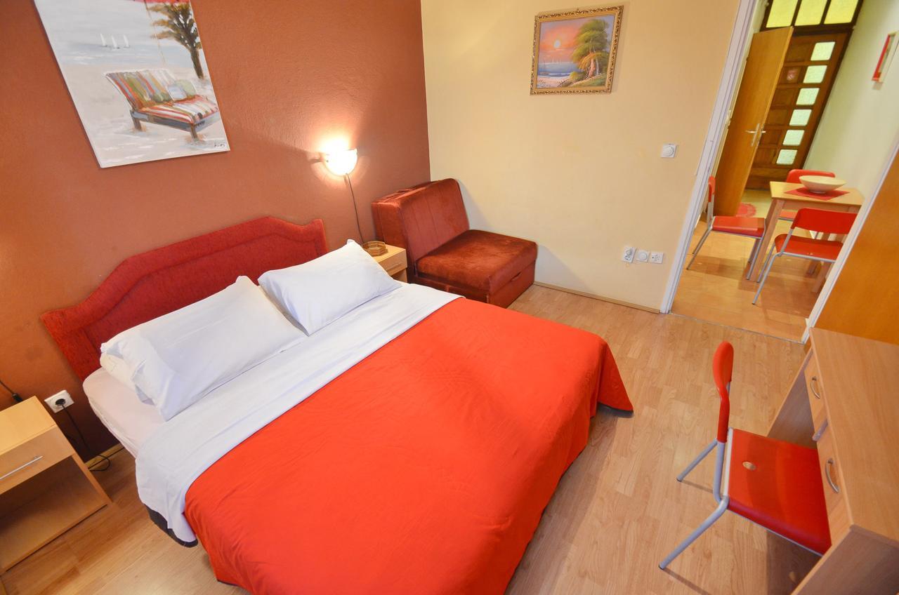 Apartments Vojin Risan Extérieur photo