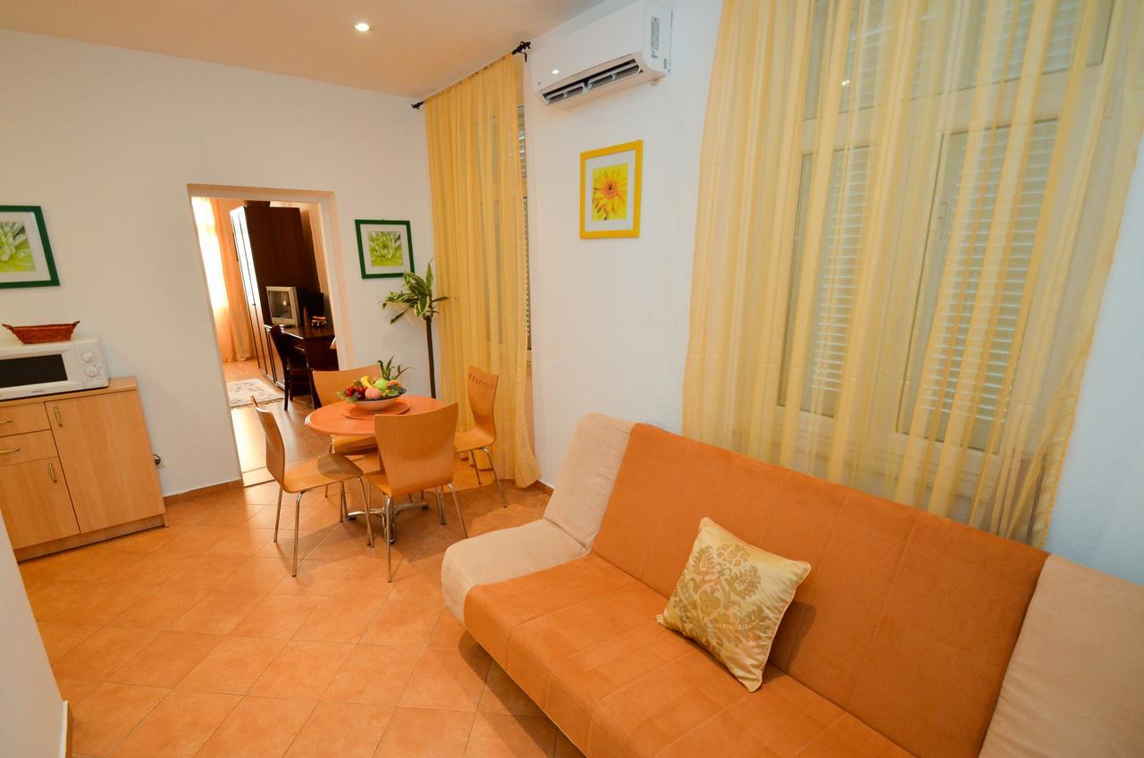 Apartments Vojin Risan Extérieur photo